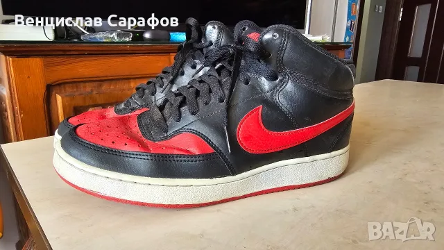 Спортни обувки Nike (Черно и червено / Bred), снимка 2 - Спортни обувки - 55834558