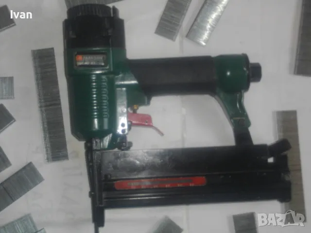 ПНЕВМАТИЧЕН ТАКЕР Комбиниран скоби 13-40мм пирони 10-50мм Parkside Made in Germany 2011г. PARKSIDE, снимка 12 - Други инструменти - 47782044