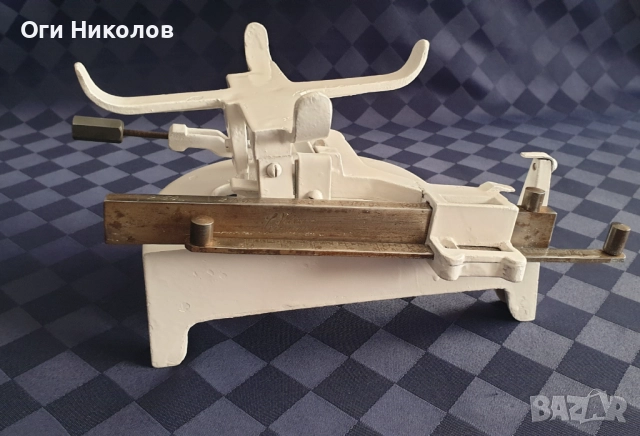 Старинен австрийски кантар L.Gruner