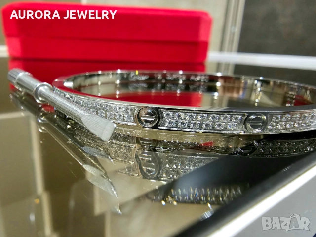 CARTIER Love Small Paved White Gold Diamonds Гривна с Отверка, снимка 6 - Гривни - 53169859