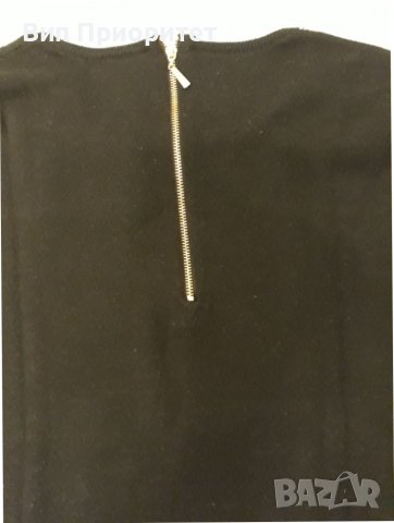 Черна мека блузка фино плетиво със златни орнаменти около деколтето, изчистени предница и гръб,с цип, снимка 5 - Блузи с дълъг ръкав и пуловери - 37456302