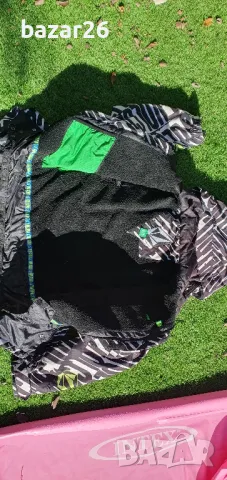 volcom размер XL Youth snowboard ski яке , снимка 5 - Якета - 47521861