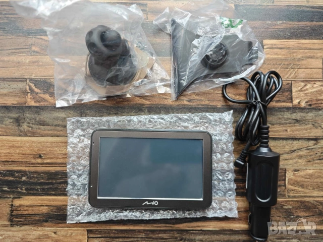 Навигация Mio Spirit 7670 Truck, снимка 3 - Навигация за кола - 51857400