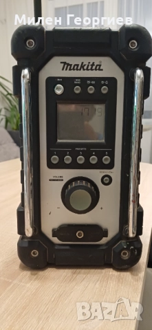 Радио макита, снимка 5 - Други инструменти - 52815635
