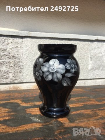 Руска ваза цветно стъкло лилаво ръчно рисувано, снимка 1 - Вази - 29431738