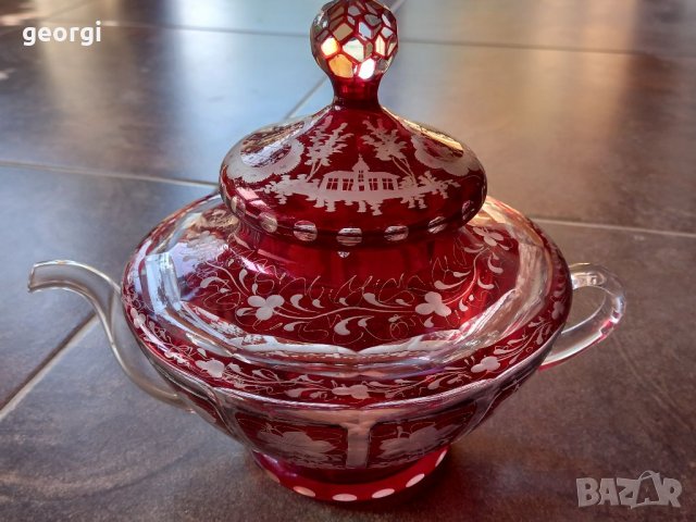 Кристален чайник рубинен кристал  Bohemia , снимка 11 - Аксесоари за кухня - 38042936