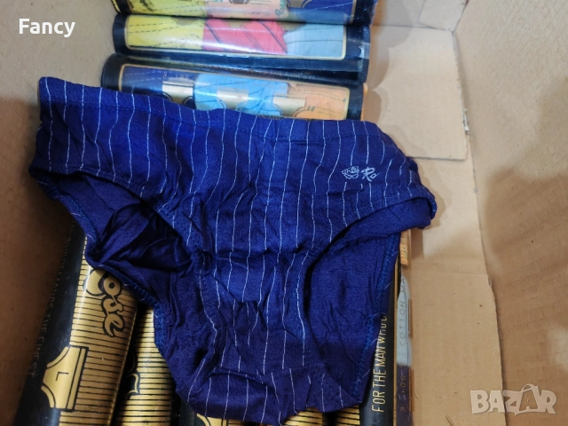 Слипове в пакет от 3 броя, снимка 3 - Бельо - 51828984