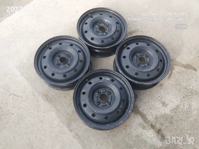 4 броя железни джанти за Тoyota Yaris 15, снимка 6 - Гуми и джанти - 48662332