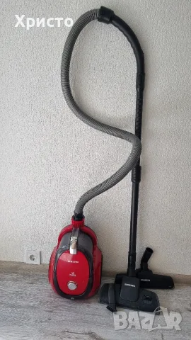 Прахосмукачка Samsung 1500W (без торба) 