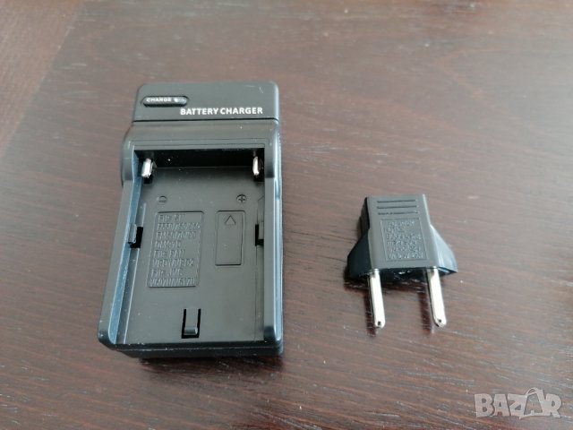 Ново зарядно за батерии Sony NP-F550-NP-F750-NP-F770 и др., снимка 3 - Батерии, зарядни - 44201197