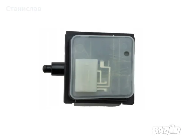 Mercedes B-Class Sports Tourer W247 Моторче за заключване на резервоар, снимка 5 - Части - 50302957