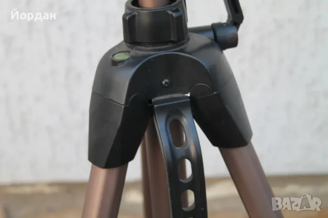 Тринога за фотоапарат ''Hama Star 62'', снимка 3 - Чанти, стативи, аксесоари - 48868310