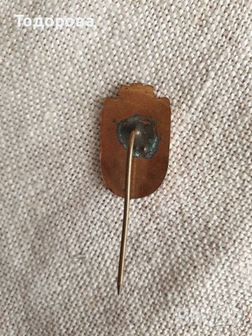 Значка Труд и култура- Бургас, снимка 5 - Антикварни и старинни предмети - 37615503