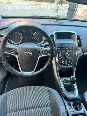 Opel Astra j 2010, снимка 10 - Автомобили и джипове - 56263798