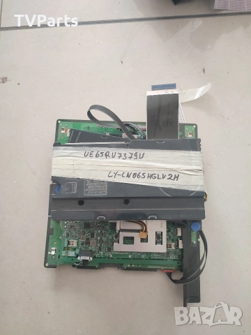 Телевизор SAMSUNG UE65RU7379U на части