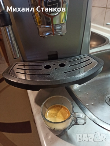 Кафе автомат Саеко Талия работи перфектно и прави супер кафе с каймак , снимка 4 - Кафемашини - 52060263