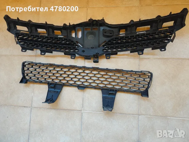 Решетки за предна броня Тойота Корола Версо 2006-2009, снимка 3 - Части - 56225868
