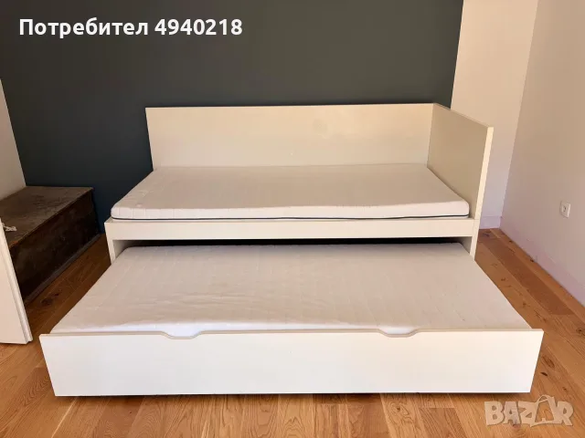 Продавам разтегателно легло с матраци ИКЕА на две нива 200x80 