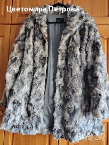 Палто с истински косъм