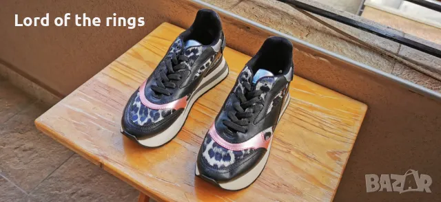 Оригинални маркови дамски маратонки BE BLUMARINE - 37 номер, снимка 5 - Маратонки - 49868058