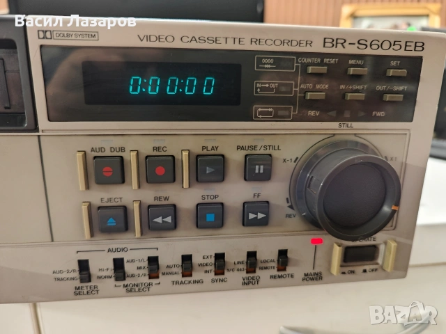 Видео рекордер JVC BR-S605 EB, снимка 2 - Друга електроника - 54133949