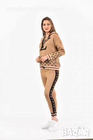 Louis Vuitton дамски екип, снимка 3 - Комплекти - 31272151