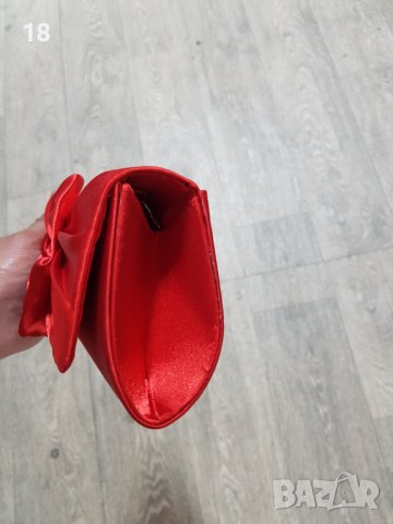 Дамски портмонета, снимка 6 - Дамски - 40514191