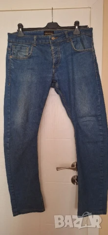 Мъжки дънки,номер 34,талия 47см.