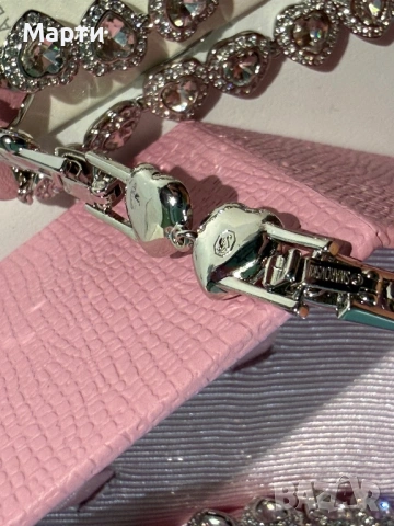 Ariana Grande x Swarovski Crystal Heart set, снимка 4 - Бижутерийни комплекти - 54173963