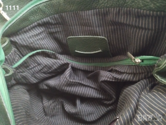 Италианска чанта естествена кожа тъмно зелен цвят., снимка 5 - Чанти - 52131440