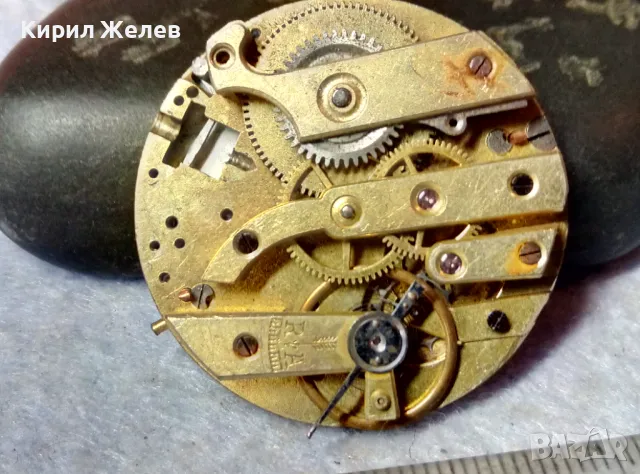 МЕХАНИЗЪМ от РЯДЪК СТАР ШВЕЙЦАРСКИ ДЖОБЕН ЧАСОВНИК с ПОРЦЕЛАНОВ РИМСКИ ЦИФЕРБЛАТ 49645, снимка 6 - Антикварни и старинни предмети - 48575280