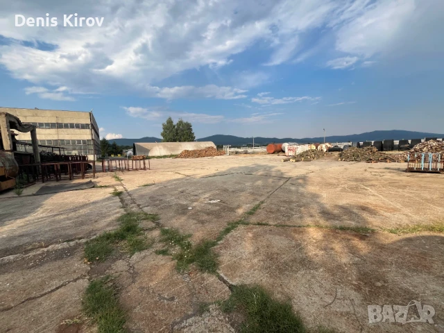 Индустриална База / Търговски Комплекс за Продажба, снимка 3 - Други - 51309917