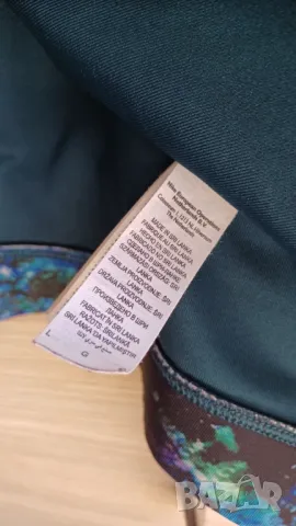 Многоцветно бюстие Nike L, снимка 6 - Корсети, бюстиета, топове - 50298226