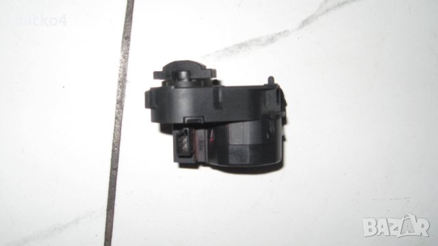 моторче за клапи за парно за бмв, снимка 2 - Части - 42073784