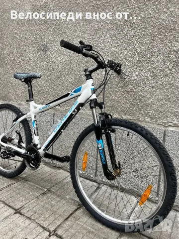 Алуминиев велосипед 26 цола 21 скорости палцови команди преден амортисьор много запазено , снимка 2 - Велосипеди - 48282007