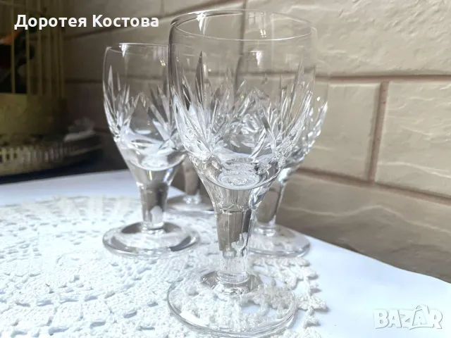 Красиви кристални чаши от Англия , снимка 5 - Антикварни и старинни предмети - 49548085