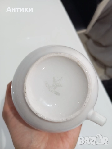 Порцеланова стара чаша маркирана, снимка 7 - Чаши - 52480805