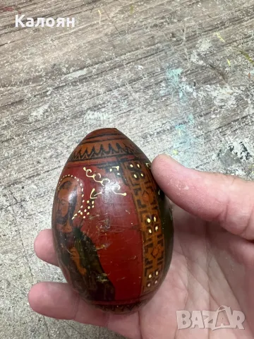 Старо, дървено яйце с нарисувани религиозни мотиви , снимка 3 - Други ценни предмети - 47368078