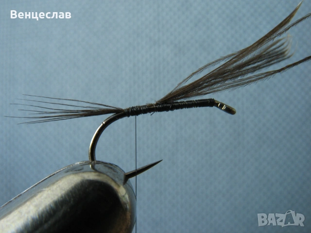 Изкуствени мухи - комарче, снимка 5 - Стръв и захранки - 54302633