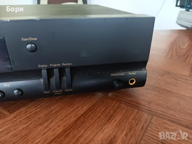 Harman Kardon HD 720 CD плейър, снимка 4 - Плейъри, домашно кино, прожектори - 50355127