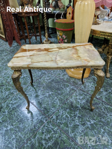 Прекрасна антикварна белгийска бронзова масичка с плот от оникс , снимка 1