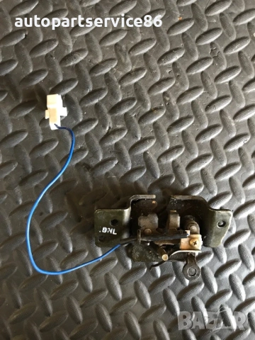 Механизъм за заключване на заден капак за KIA Sportage 2.0 16V (1999-2002), снимка 2 - Части - 53335385