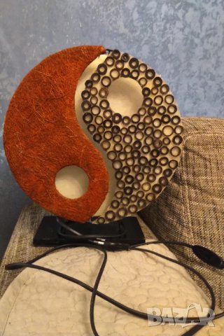  Дизайнерска Настолна лампа ying yang