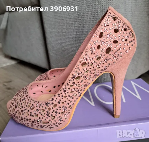 Официални обувки на ток цвят пудра