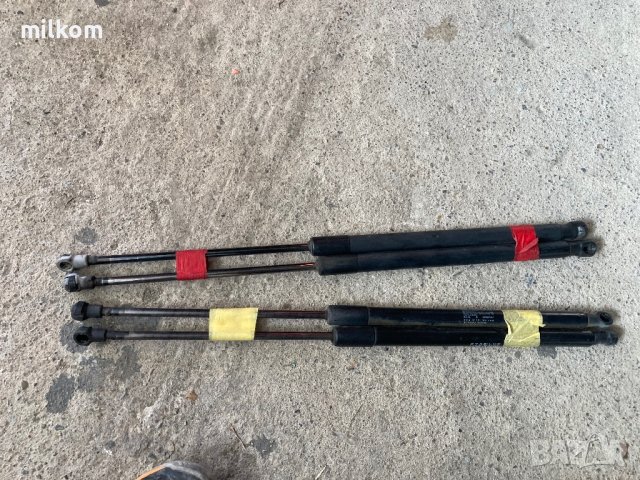 Амортисьорчета заден капак мерцедес ц класа комби, снимка 1