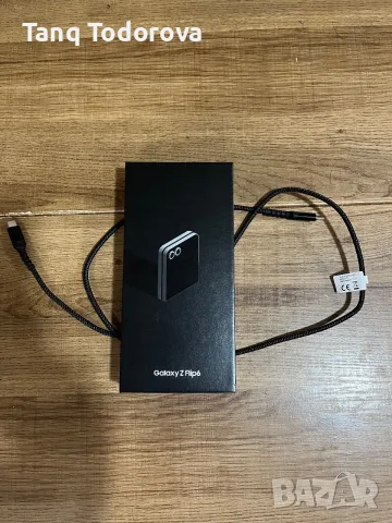 Samsung Z Flip 6 , снимка 8 - Samsung - 55842005