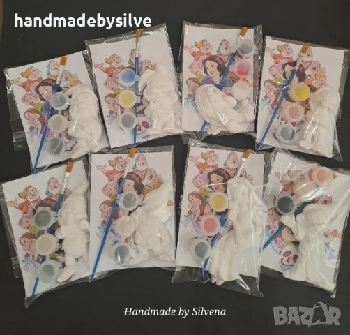 фигурки за оцветяване - Снежанка и седемте джуджета, снимка 1