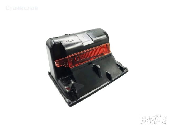 Пепелник за Audi A5 8T, снимка 2 - Части - 50640066