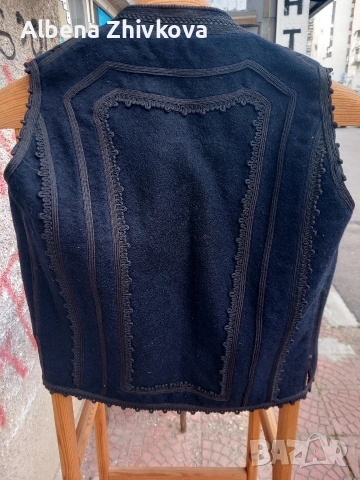 стар етнографски елек - дорамче с много гайтани и декорация, снимка 6 - Антикварни и старинни предмети - 53923456