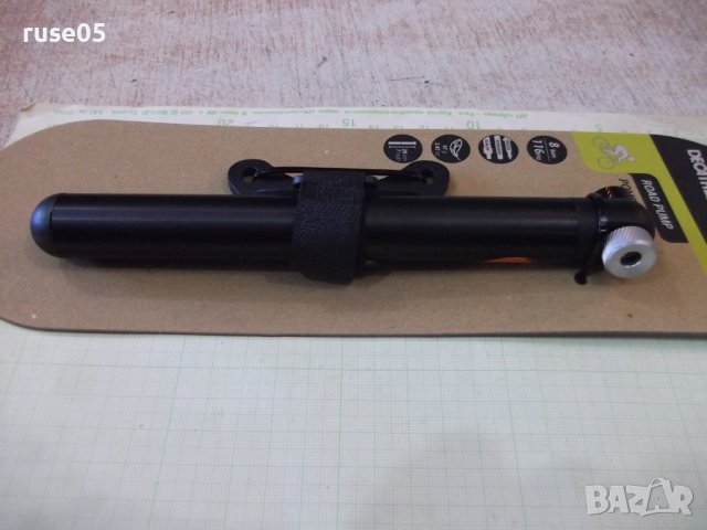 Помпа ръчна за шосейно колоездене черна нова, снимка 4 - Аксесоари за велосипеди - 40197840